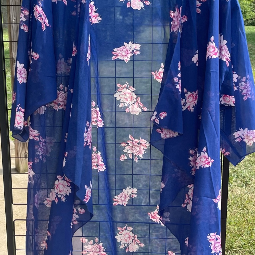 LuLaRoe Blue Floral Kimono